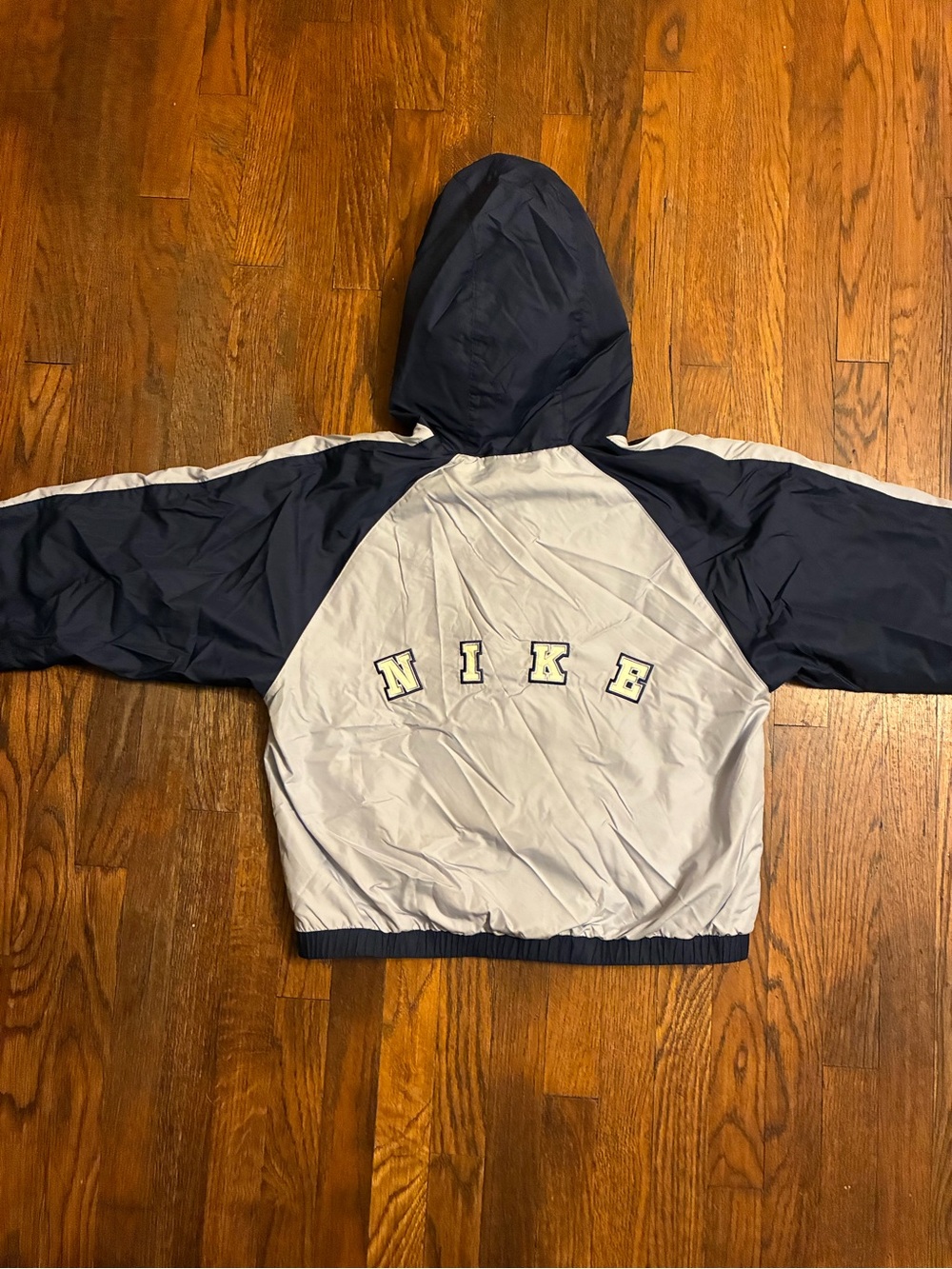 Vintage Nike hooded track jacket size women’s small